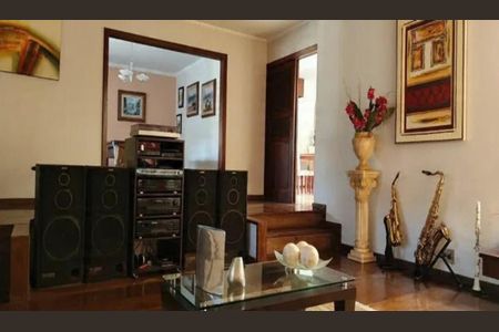 Foto 02 de casa à venda com 5 quartos, 491m² em Luxemburgo, Belo Horizonte
