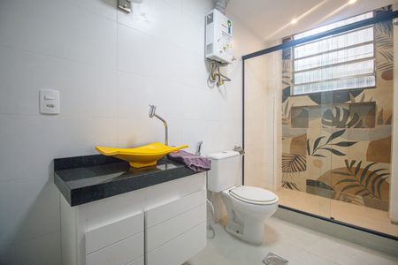 Apartamento à venda com 85m², 3 quartos e sem vaga Apartamento à venda com 85m², 3 quartos e sem vagaBanheiro