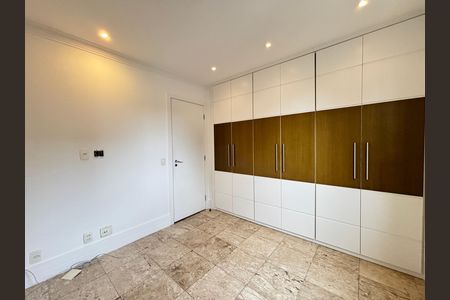 Apartamento para alugar com 146m², 3 quartos e 2 vagas Apartamento para alugar com 146m², 3 quartos e 2 vagasSuíte 3