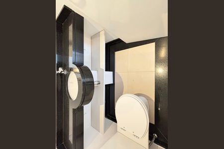 Apartamento para alugar com 146m², 3 quartos e 2 vagas Apartamento para alugar com 146m², 3 quartos e 2 vagasLavabo