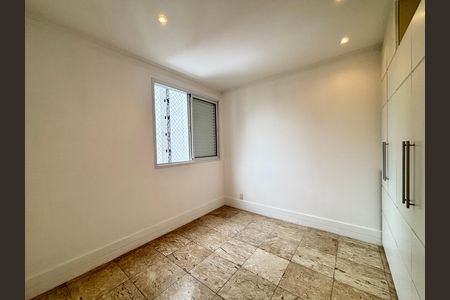 Apartamento para alugar com 146m², 3 quartos e 2 vagas Apartamento para alugar com 146m², 3 quartos e 2 vagasSuíte 2