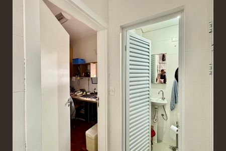 Apartamento à venda com 152m², 3 quartos e 1 vagaCorredor 