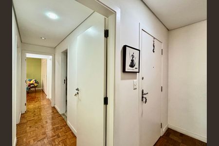 Apartamento à venda com 152m², 3 quartos e 1 vagaCorredor 