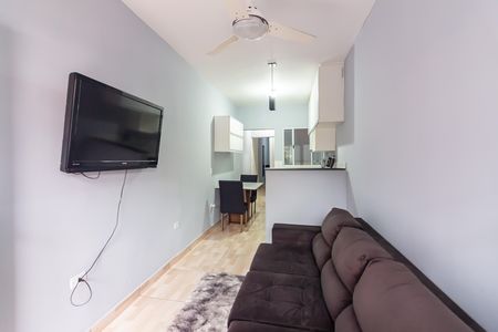 Sala de casa para alugar com 1 quarto, 34m² em Iapi, Osasco