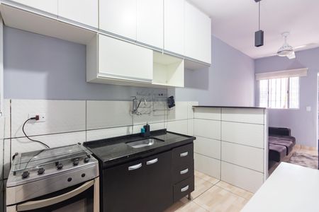 Casa para alugar com 36m², 1 quarto e sem vaga Casa para alugar com 36m², 1 quarto e sem vagaCozinha