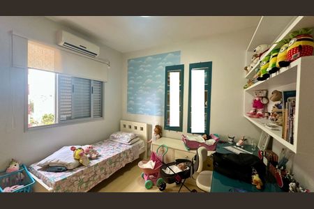 Apartamento à venda com 100m², 3 quartos e 2 vagas Apartamento à venda com 100m², 3 quartos e 2 vagasQuarto