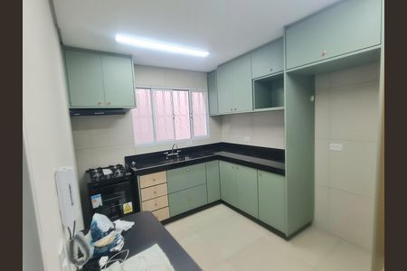 Casa para alugar com 100m², 2 quartos e sem vagaCozinha 