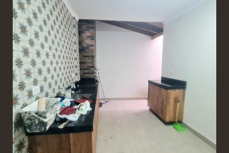 Casa para alugar com 100m², 2 quartos e sem vagaEspaço Gourmet com quintal e lavanderia 