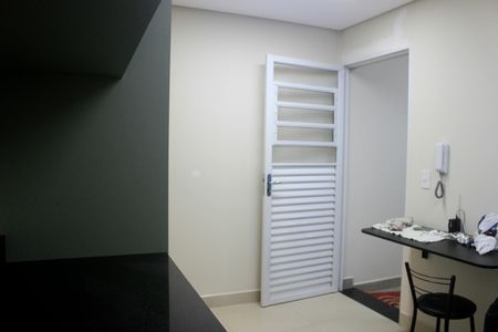 Casa para alugar com 100m², 2 quartos e sem vagaCozinha 