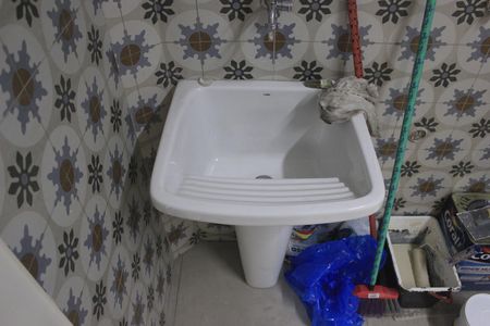 Casa para alugar com 100m², 2 quartos e sem vagaEspaço Gourmet com quintal e lavanderia 