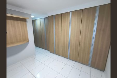 Casa para alugar com 330m², 5 quartos e 5 vagas