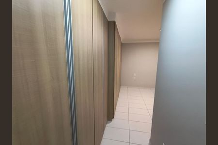 Casa para alugar com 330m², 5 quartos e 5 vagas