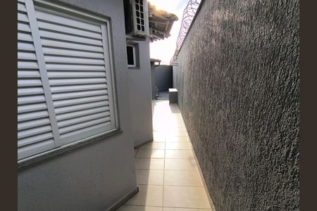 Casa para alugar com 330m², 5 quartos e 5 vagas