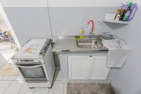 Casa à venda com 183m², 1 quarto e 2 vagas Casa à venda com 183m², 1 quarto e 2 vagasCozinha