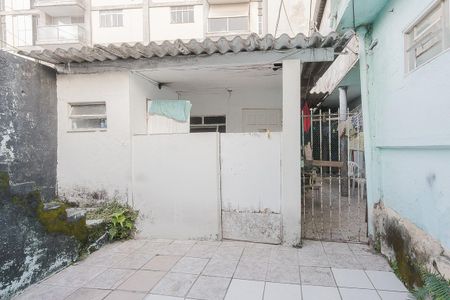 Casa à venda com 183m², 1 quarto e 2 vagas Casa à venda com 183m², 1 quarto e 2 vagasQuintal