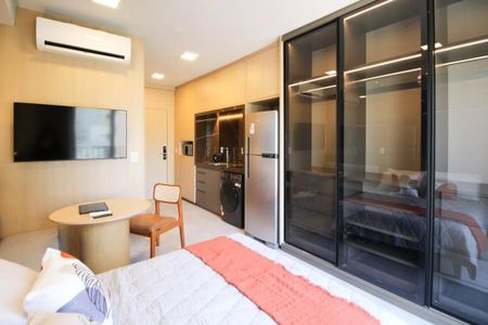 Studio à venda com 25m², 1 quarto e sem vaga Studio à venda com 25m², 1 quarto e sem vagaSala/Quarto
