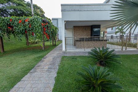 Apartamento para alugar com 48m², 2 quartos e 1 vaga Apartamento para alugar com 48m², 2 quartos e 1 vagaArea de lazer condominio