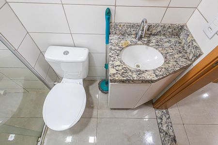 Apartamento para alugar com 48m², 2 quartos e 1 vaga Apartamento para alugar com 48m², 2 quartos e 1 vagaBanheiro