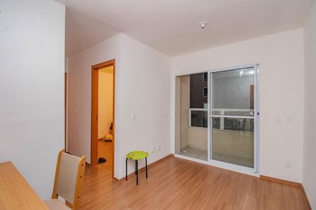 Sala de apartamento à venda com 2 quartos, 65m² em Costa E Silva, Porto Alegre