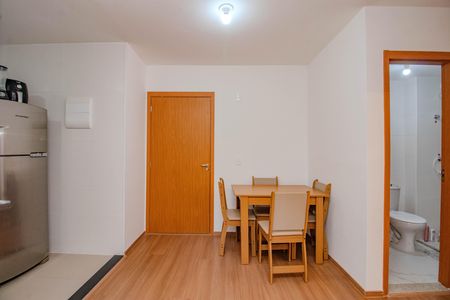 Sala de apartamento à venda com 2 quartos, 65m² em Costa E Silva, Porto Alegre