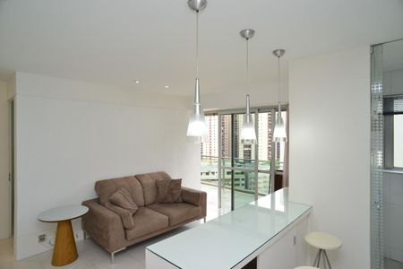 Apartamento para alugar com 1 quarto, 62m² em Barra da Tijuca, Rio de Janeiro