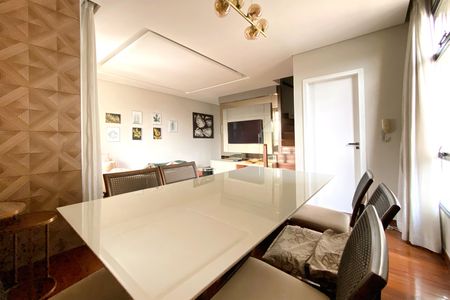 Apartamento para alugar com 115m², 3 quartos e 2 vagas Apartamento para alugar com 115m², 3 quartos e 2 vagasSala de Jantar