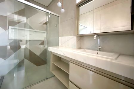 Apartamento para alugar com 115m², 3 quartos e 2 vagas Apartamento para alugar com 115m², 3 quartos e 2 vagasBanheiro da Suíte 1