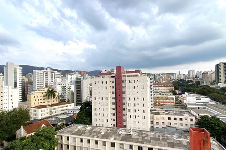 Apartamento para alugar com 115m², 3 quartos e 2 vagas Apartamento para alugar com 115m², 3 quartos e 2 vagasVista da Suite 1