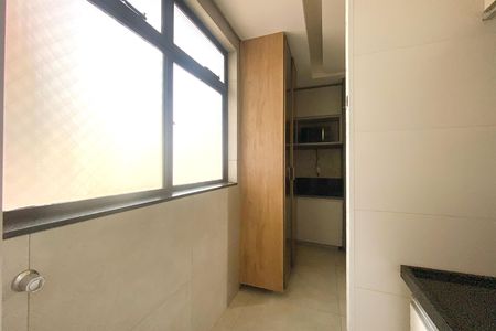 Apartamento para alugar com 115m², 3 quartos e 2 vagas Apartamento para alugar com 115m², 3 quartos e 2 vagasÁrea de Serviço