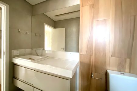 Apartamento para alugar com 115m², 3 quartos e 2 vagas Apartamento para alugar com 115m², 3 quartos e 2 vagasBanheiro