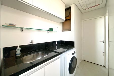 Apartamento para alugar com 115m², 3 quartos e 2 vagas Apartamento para alugar com 115m², 3 quartos e 2 vagasÁrea de Serviço