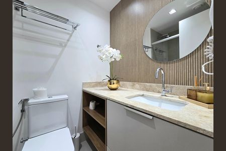 Studio à venda com 30m², 1 quarto e sem vaga Studio à venda com 30m², 1 quarto e sem vagaBanheiro