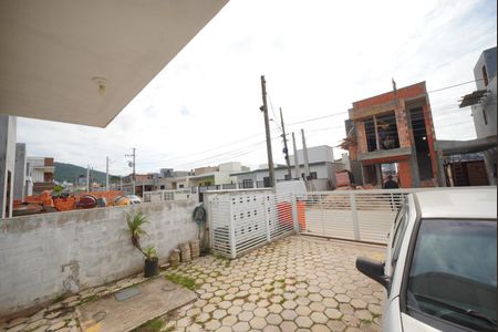 Vista do Quarto 1 de apartamento para alugar com 2 quartos, 60m² em Ingleses do Rio Vermelho, Florianópolis