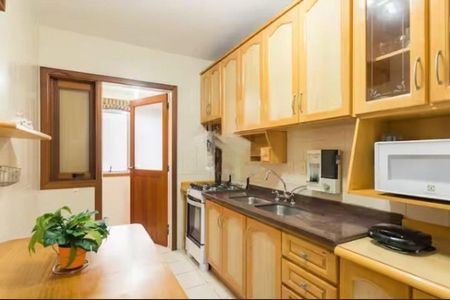 Cozinha de apartamento para alugar com 2 quartos, 86m² em Bela Vista, Porto Alegre