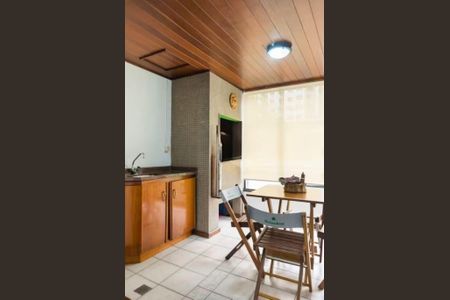 Área comum de apartamento para alugar com 2 quartos, 86m² em Bela Vista, Porto Alegre
