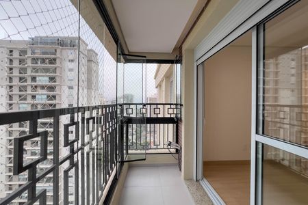 Apartamento à venda com 42m², 2 quartos e 1 vaga Apartamento à venda com 42m², 2 quartos e 1 vagaVaranda