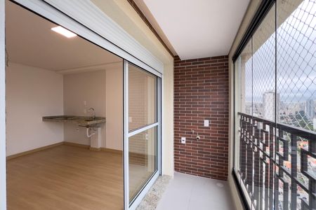 Apartamento à venda com 42m², 2 quartos e 1 vaga Apartamento à venda com 42m², 2 quartos e 1 vagaVaranda
