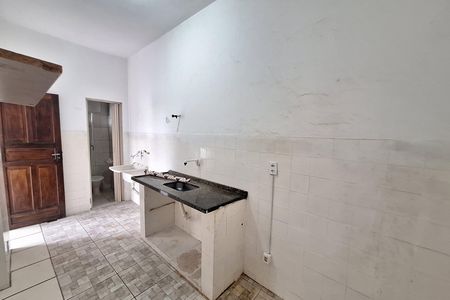 Cozinha de apartamento para alugar com 1 quarto, 45m² em Vila Paula, Duque de Caxias