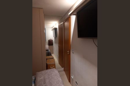 Apartamento para alugar com 45m², 2 quartos e 1 vaga Apartamento para alugar com 45m², 2 quartos e 1 vagaQuarto