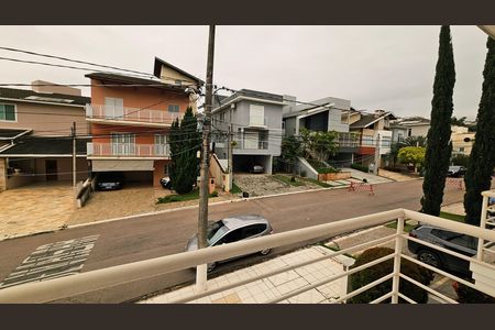 Casa de condomínio à venda com 335m², 3 quartos e 4 vagas