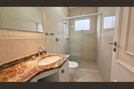 Casa de condomínio à venda com 335m², 3 quartos e 4 vagas