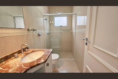 Casa de condomínio à venda com 335m², 3 quartos e 4 vagas