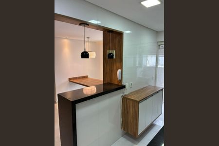 Apartamento à venda com 72m², 2 quartos e 1 vaga Apartamento à venda com 72m², 2 quartos e 1 vagaSala