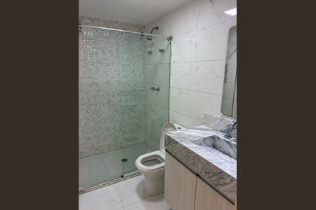 Apartamento à venda com 72m², 2 quartos e 1 vaga Apartamento à venda com 72m², 2 quartos e 1 vagaBanheiro
