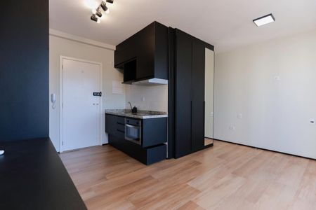 Studio para alugar com 25m², 1 quarto e sem vaga Studio para alugar com 25m², 1 quarto e sem vagaSala/Quarto