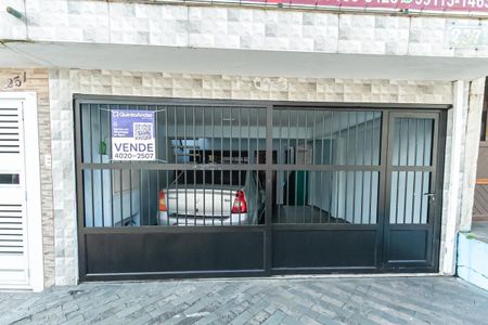 Casa à venda com 304m², 1 quarto e 2 vagasFachada