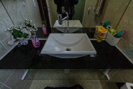 Casa à venda com 304m², 1 quarto e 2 vagasBanheiro Casa2