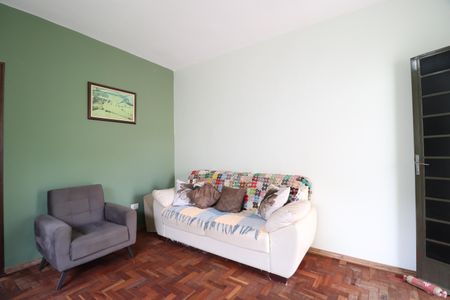 Casa para alugar com 300m², 3 quartos e 3 vagasSala