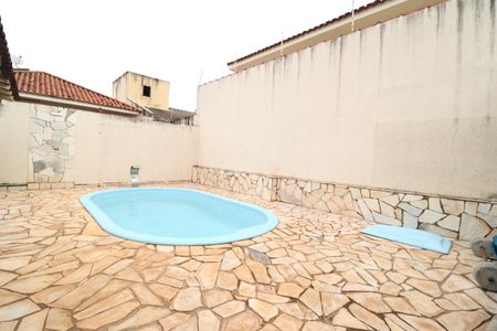 Casa para alugar com 300m², 3 quartos e 3 vagasPiscina