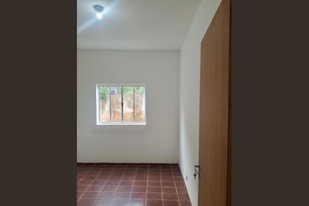 Casa à venda com 100m², 4 quartos e 4 vagas